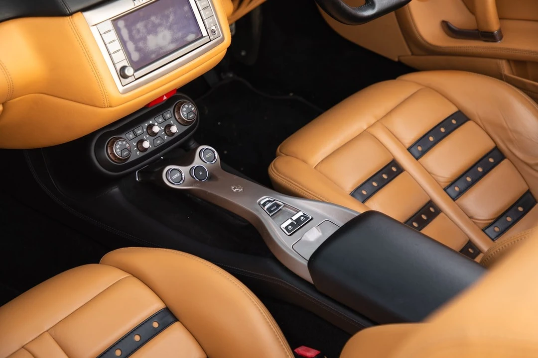 2010 Ferrari California - Image 9 of 30