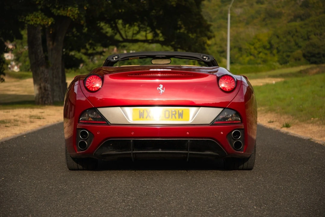 2010 Ferrari California - Image 23 of 30