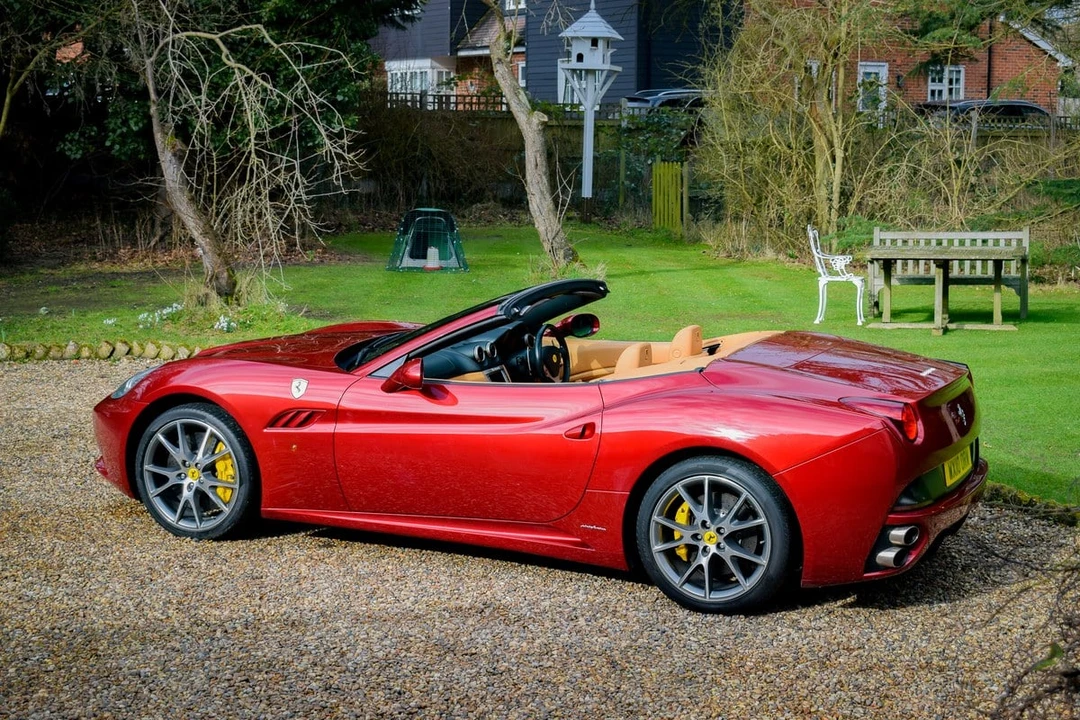 2010 Ferrari California - Image 9 of 30