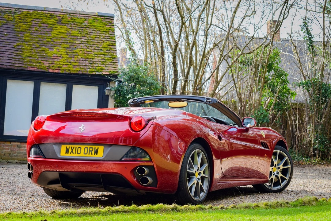 2010 Ferrari California - Image 6 of 30