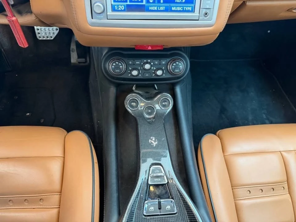 2010 Ferrari California - Image 10 of 12