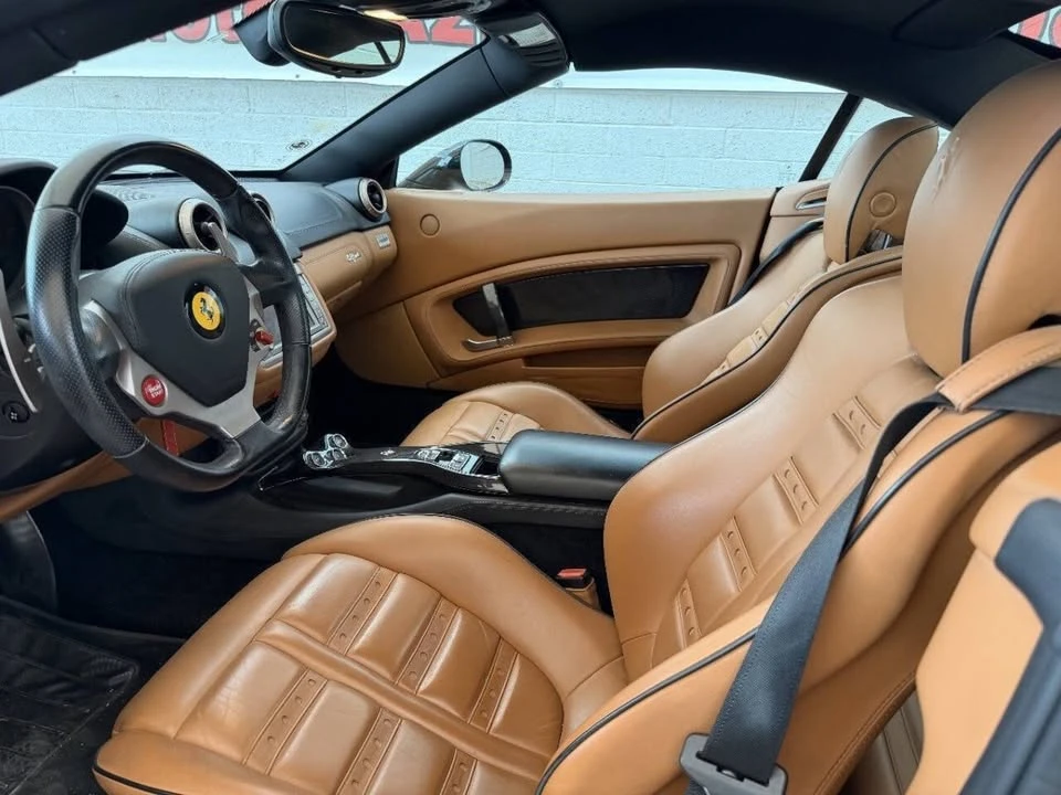 2010 Ferrari California - Image 7 of 13