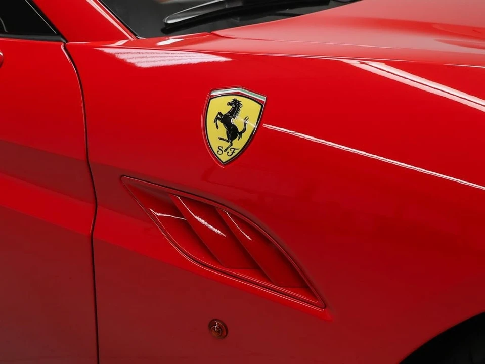 2010 Ferrari California - Image 10 of 31