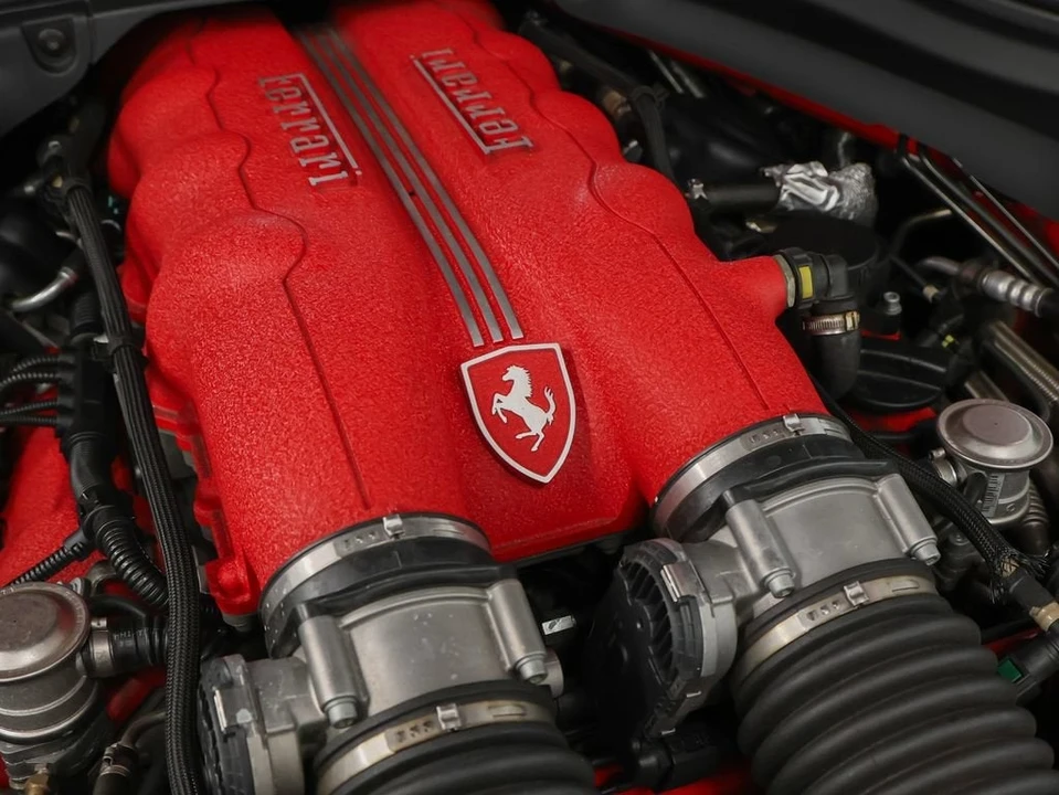 2010 Ferrari California - Image 16 of 31