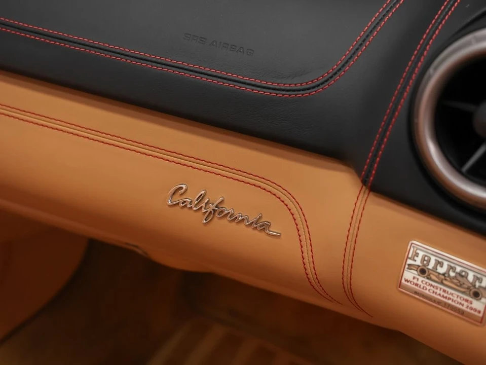 2010 Ferrari California - Image 29 of 31