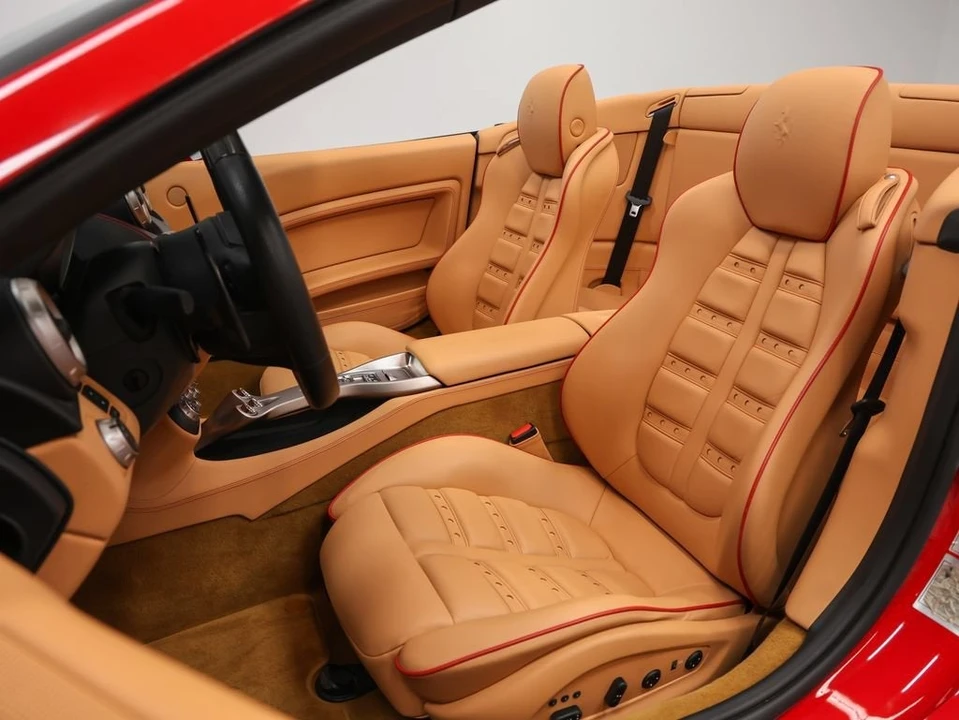 2010 Ferrari California - Image 3 of 31