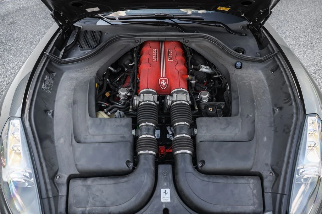 2010 Ferrari California - Image 14 of 31