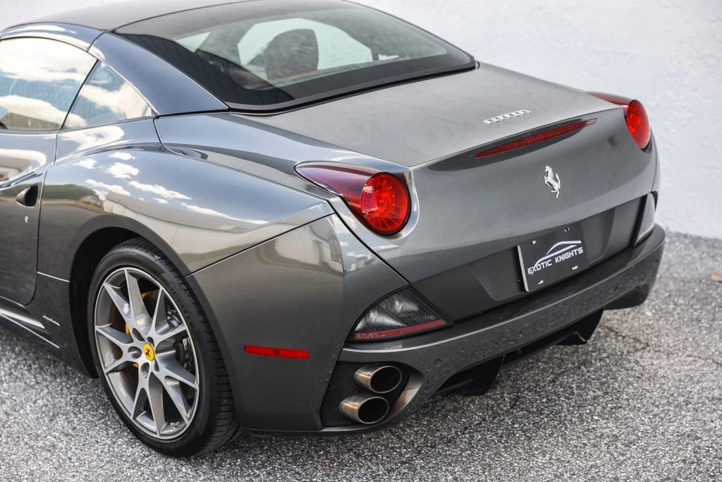 2010 Ferrari California - Image 20 of 31