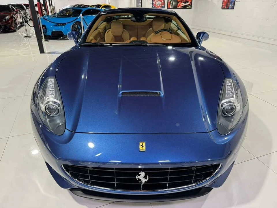 2010 Ferrari California - Image 10 of 12
