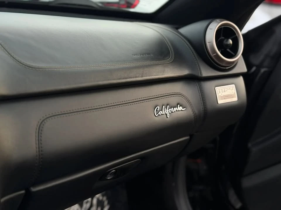 2010 Ferrari California - Image 19 of 20