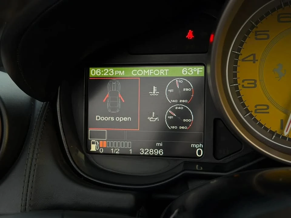 2010 Ferrari California - Image 14 of 20