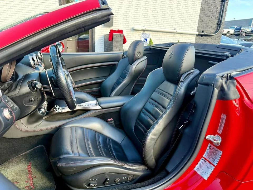 2010 Ferrari California - Image 15 of 20
