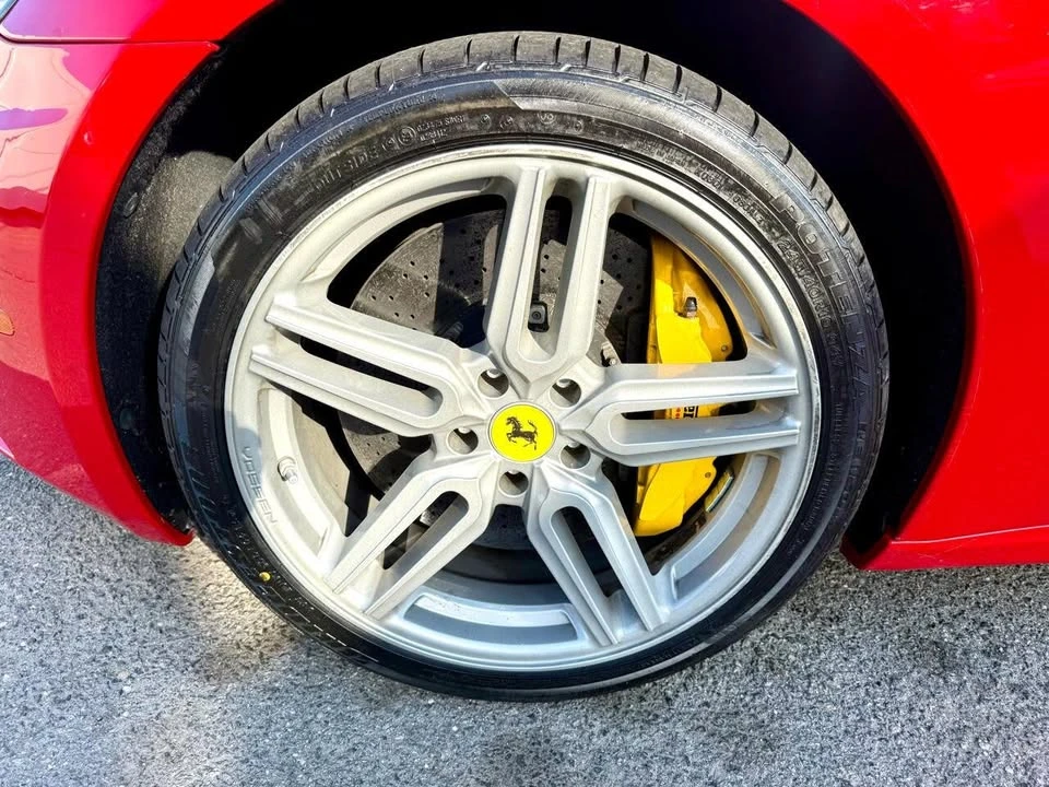 2010 Ferrari California - Image 10 of 20