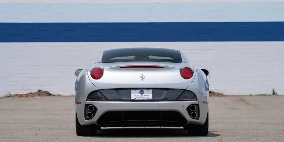 2010 Ferrari California - Image 9 of 20