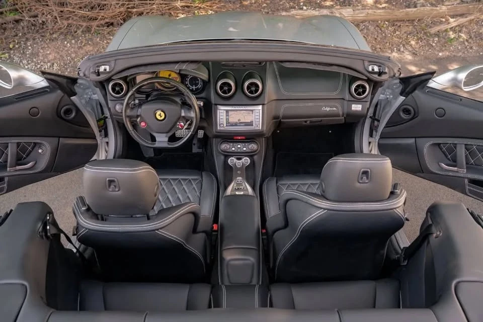 2010 Ferrari California - Image 19 of 20