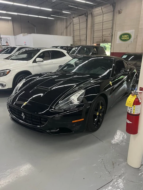 2010 Ferrari California - Image 3 of 10