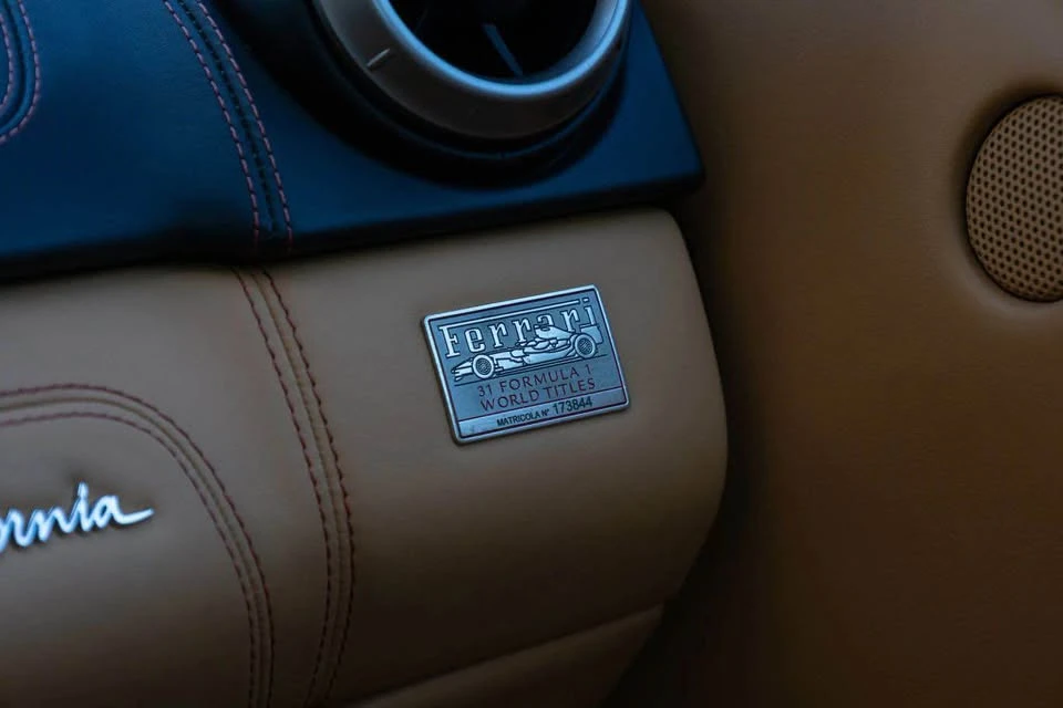 2010 Ferrari California - Image 16 of 16