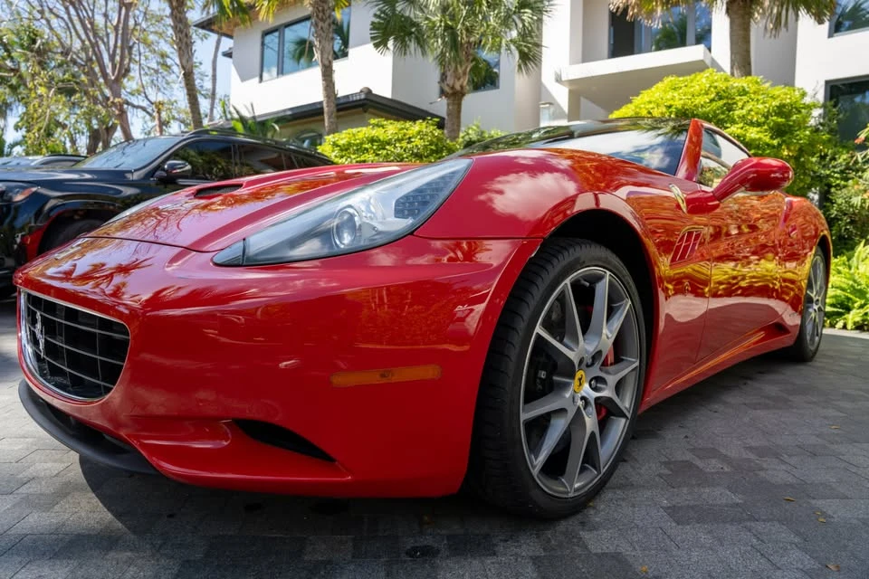 2010 Ferrari California - Image 7 of 17