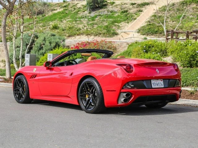2010 Ferrari California - Image 5 of 21