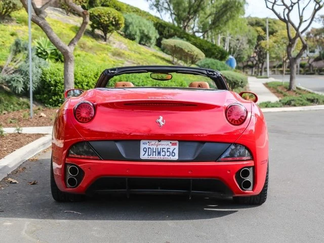 2010 Ferrari California - Image 6 of 21