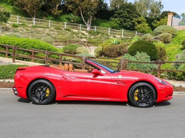 2010 Ferrari California - Image 8 of 21