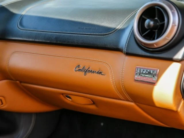 2010 Ferrari California - Image 27 of 31