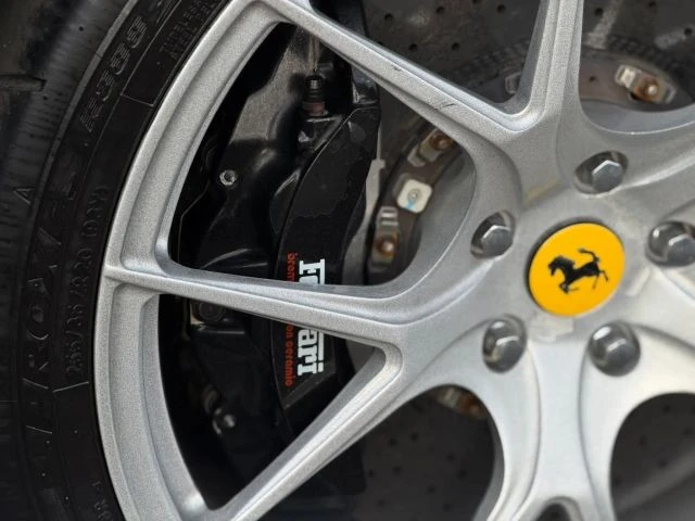 2010 Ferrari California - Image 9 of 31