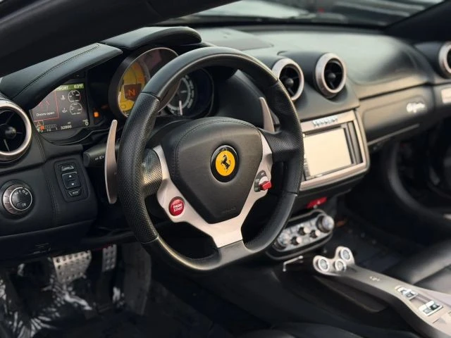 2010 Ferrari California - Image 20 of 31