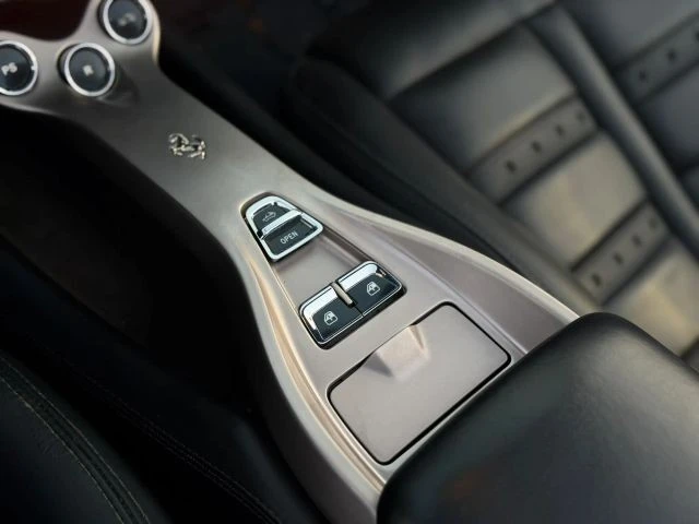 2010 Ferrari California - Image 27 of 31