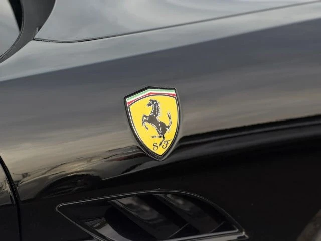 2010 Ferrari California - Image 8 of 31