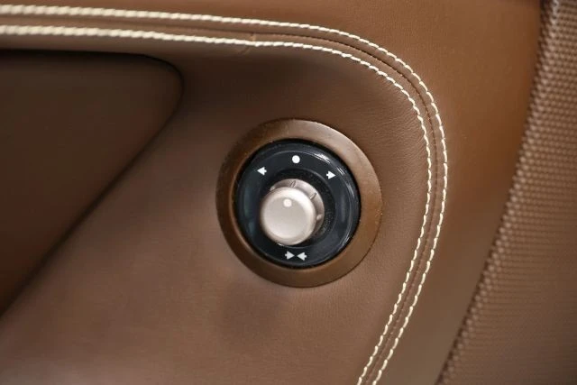 2010 Ferrari California - Image 14 of 31