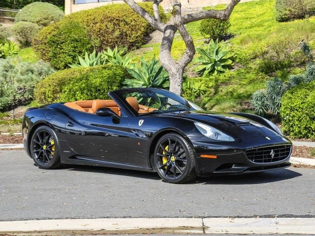 2010 Ferrari California - Image 7 of 31