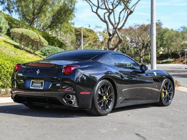 2010 Ferrari California - Image 18 of 31