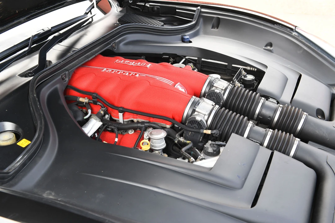 2010 Ferrari California - Image 26 of 31