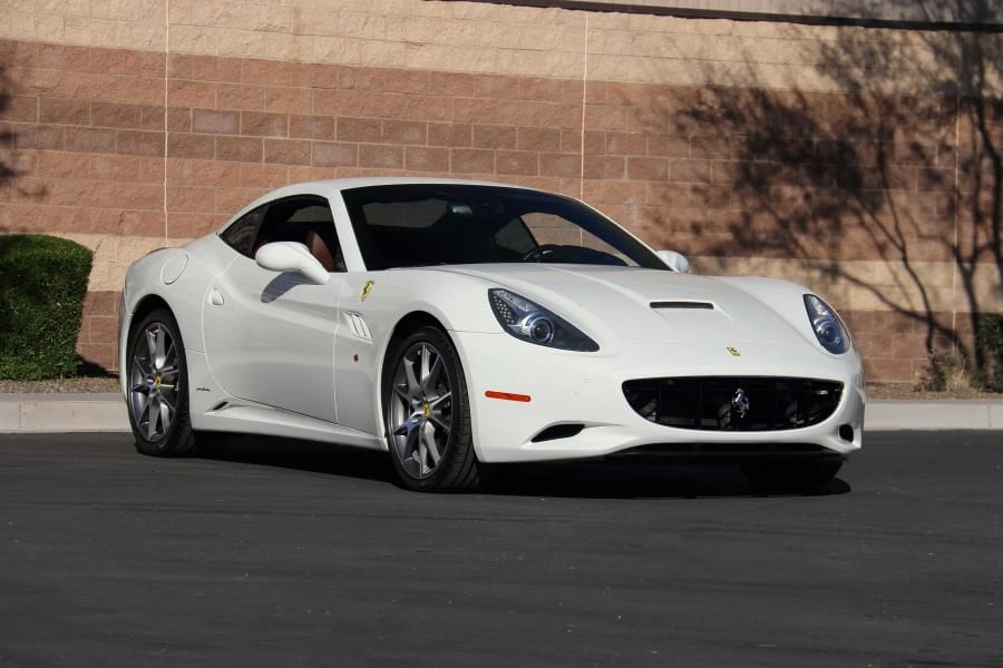 2010 Ferrari California - Image 9 of 31