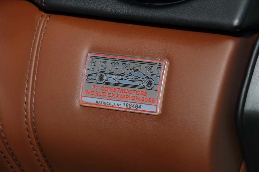 2010 Ferrari California - Image 20 of 31