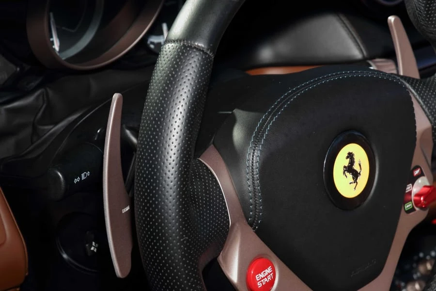 2010 Ferrari California - Image 25 of 31
