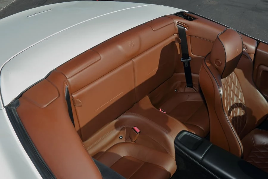 2010 Ferrari California - Image 16 of 31