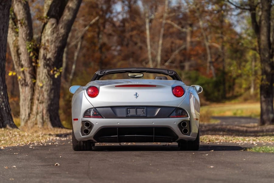 2010 Ferrari California - Image 5 of 31