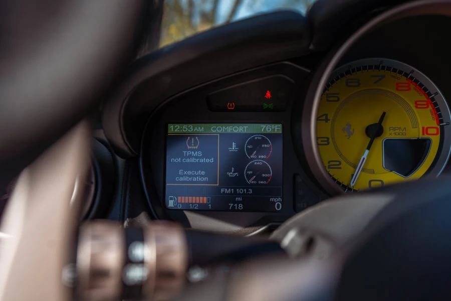 2010 Ferrari California - Image 26 of 31