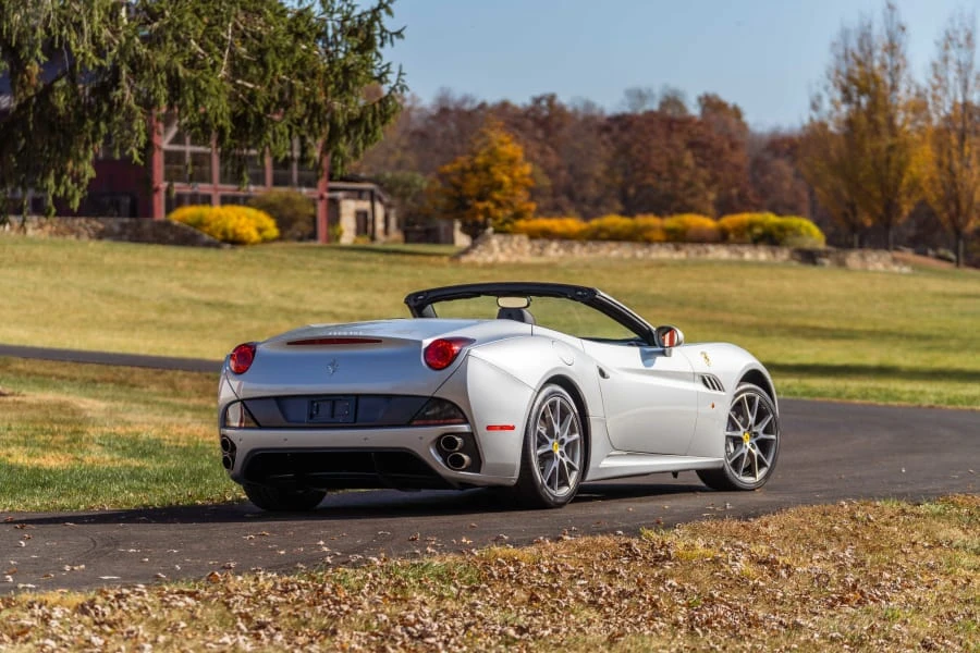 2010 Ferrari California - Image 3 of 31