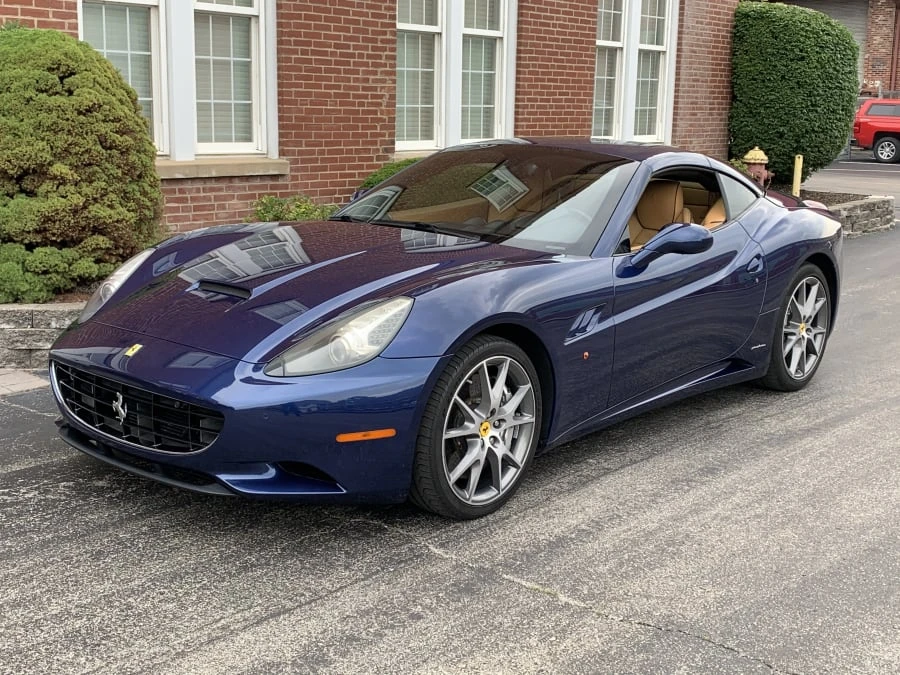 2010 Ferrari California - Image 8 of 10
