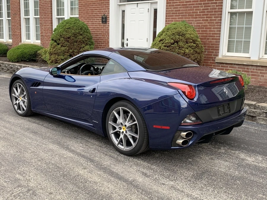 2010 Ferrari California - Image 10 of 10