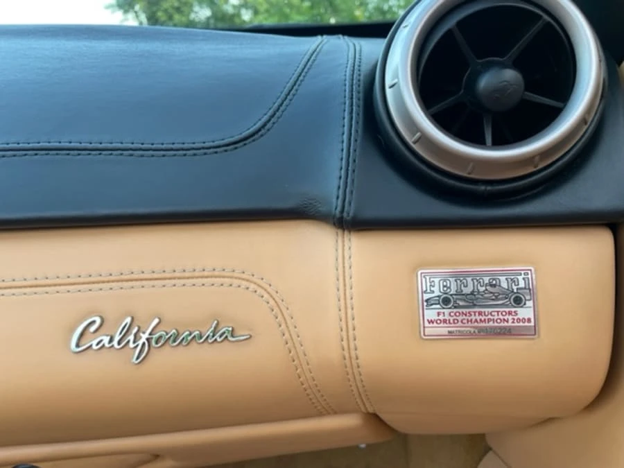 2010 Ferrari California - Image 13 of 18