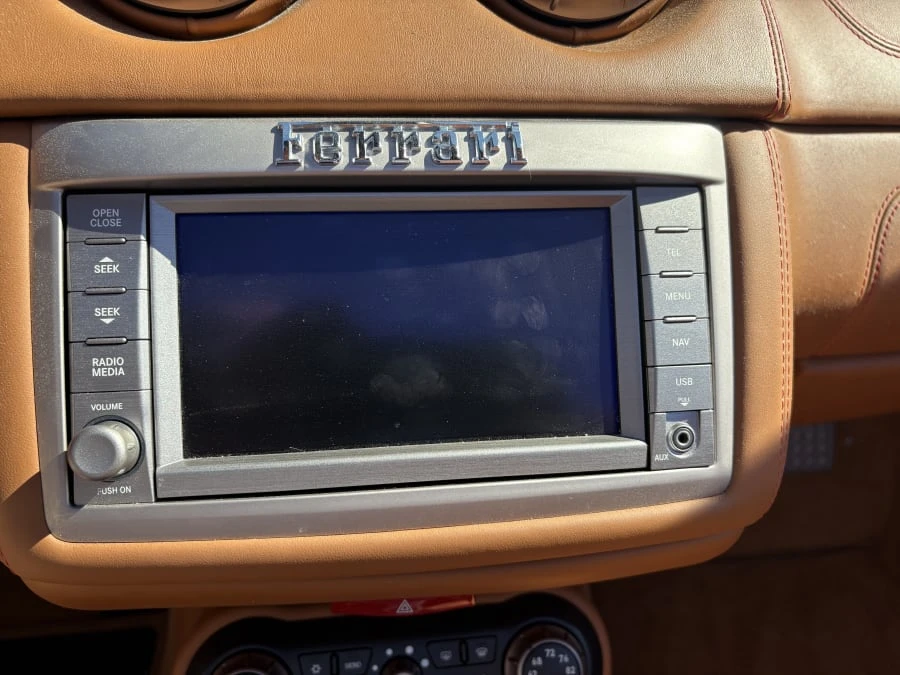 2010 Ferrari California - Image 19 of 24