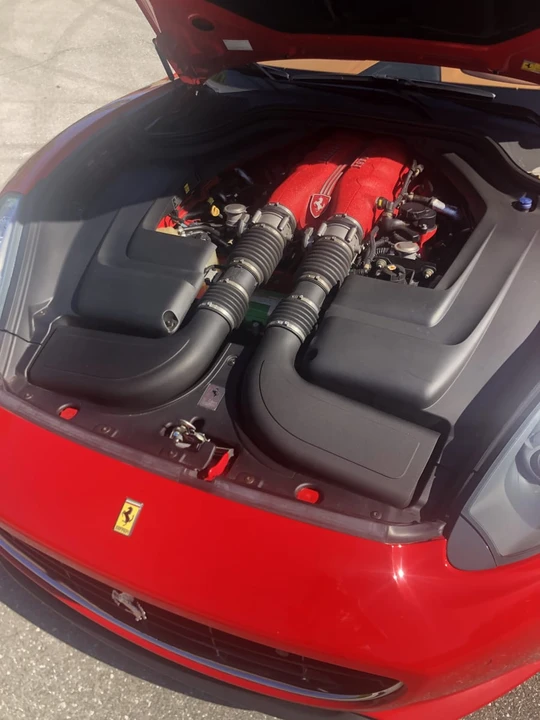 2010 Ferrari California - Image 15 of 17