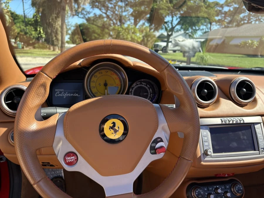 2010 Ferrari California - Image 17 of 24