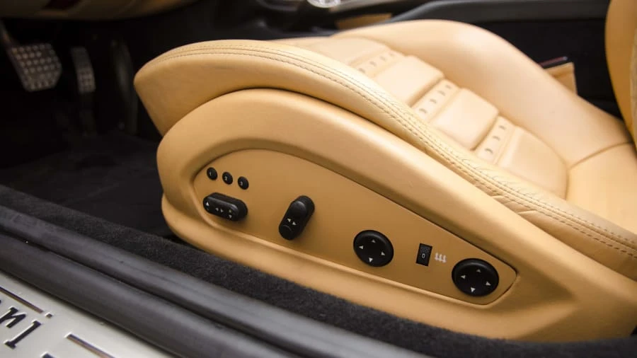2010 Ferrari California - Image 6 of 20