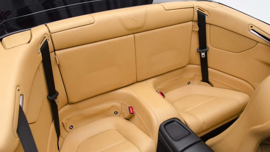 2010 Ferrari California - Image 7 of 20