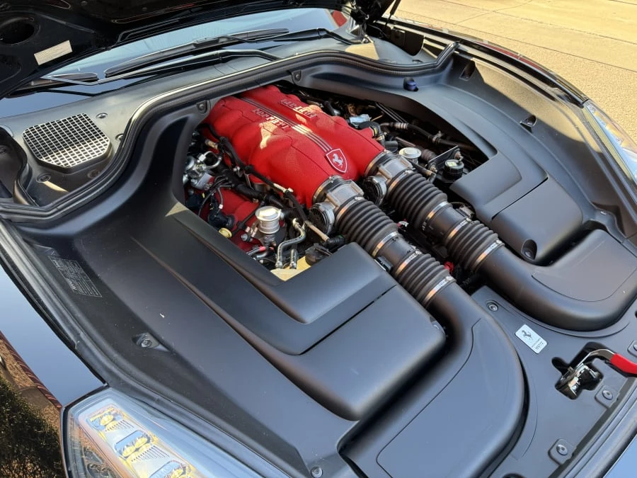 2010 Ferrari California - Image 12 of 13